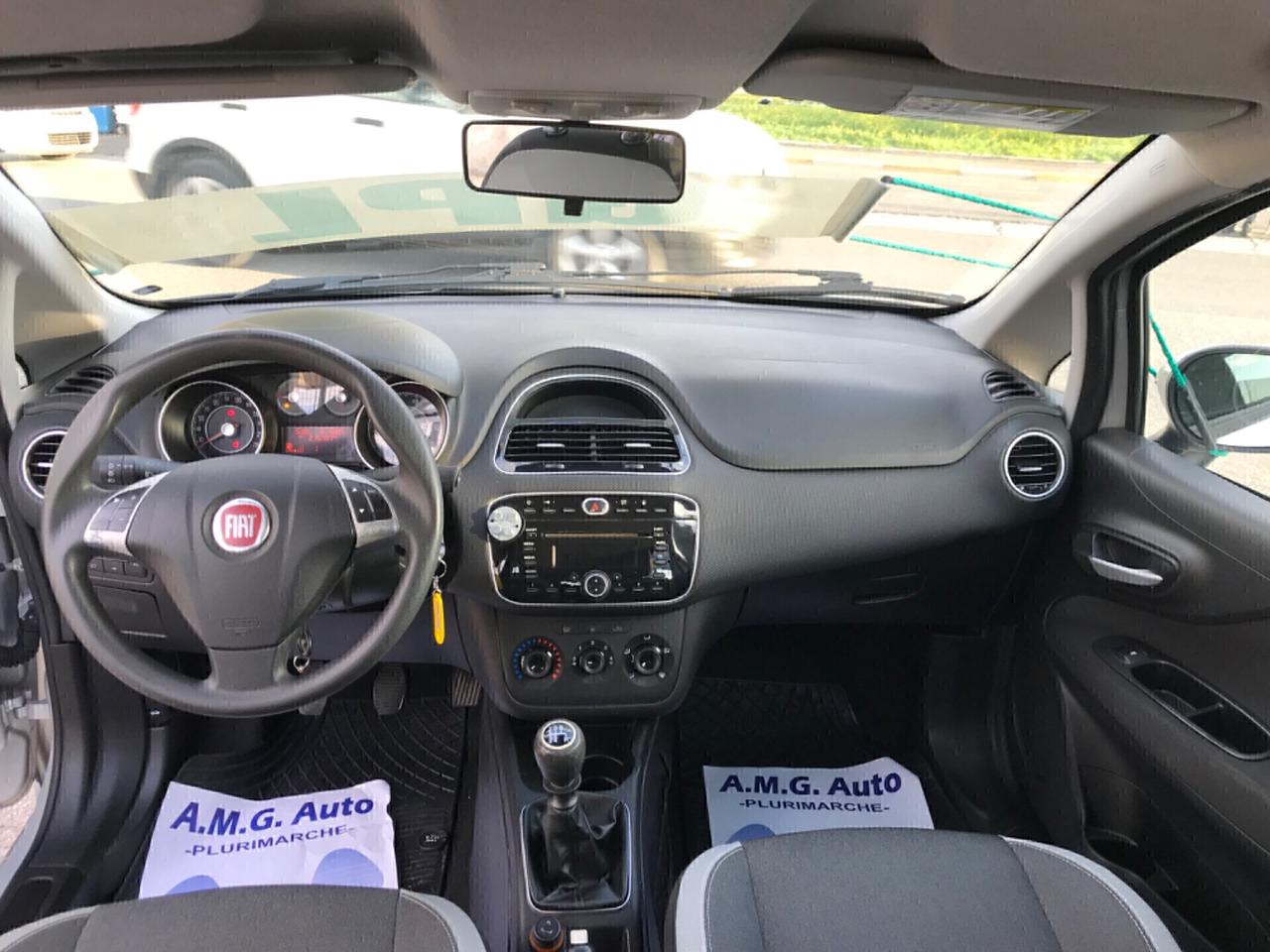 Fiat Punto 1.4 8V 77 CV 57 KW 5 porte Easypower Lounge