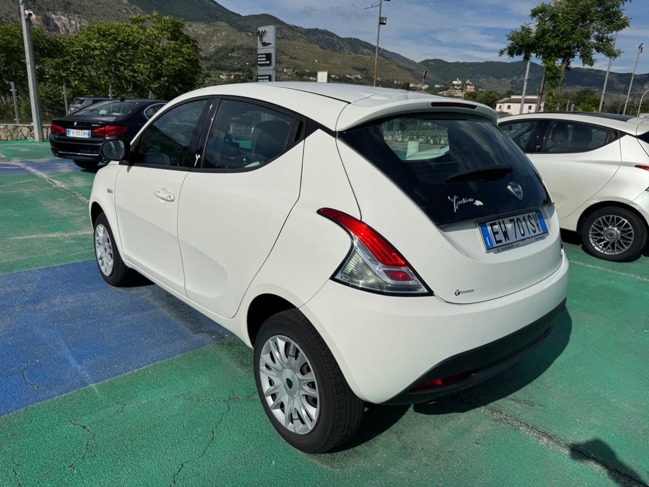 Lancia Ypsilon 0.9 TwinAir 85 CV 5 porte Metano Ecochic Gold