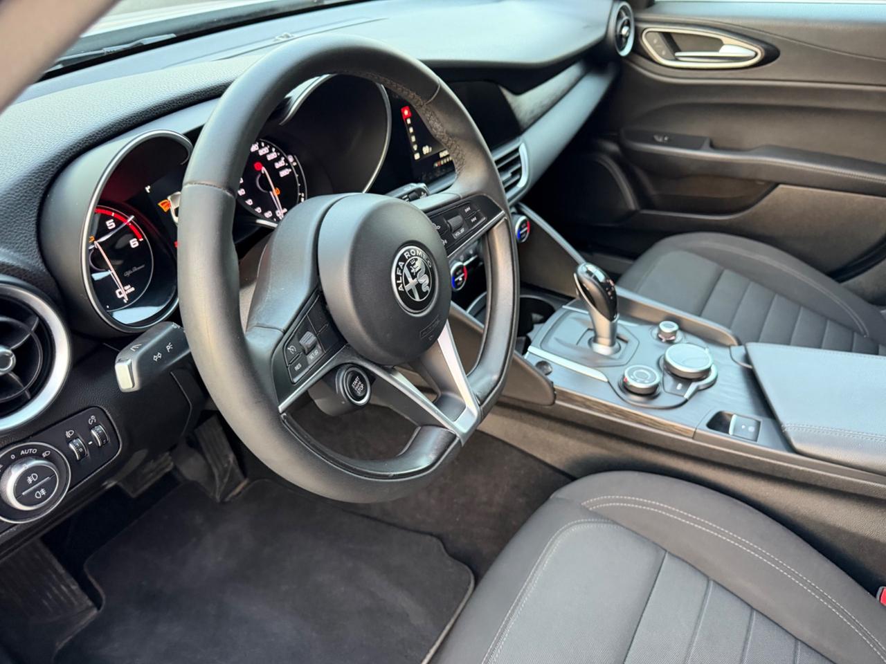Alfa Romeo Giulia 2.2 Turbodiesel 150 CV AT8 Business