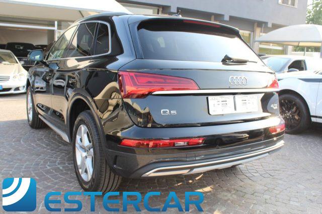 AUDI Q5 40 TDI 204CV quattro S tronic Busin. Adv. MATRIX