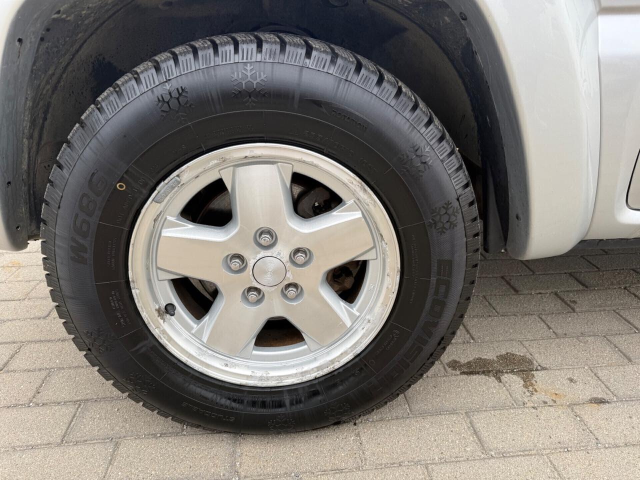 Jeep Cherokee 2.8 CRD Limited gancio traino