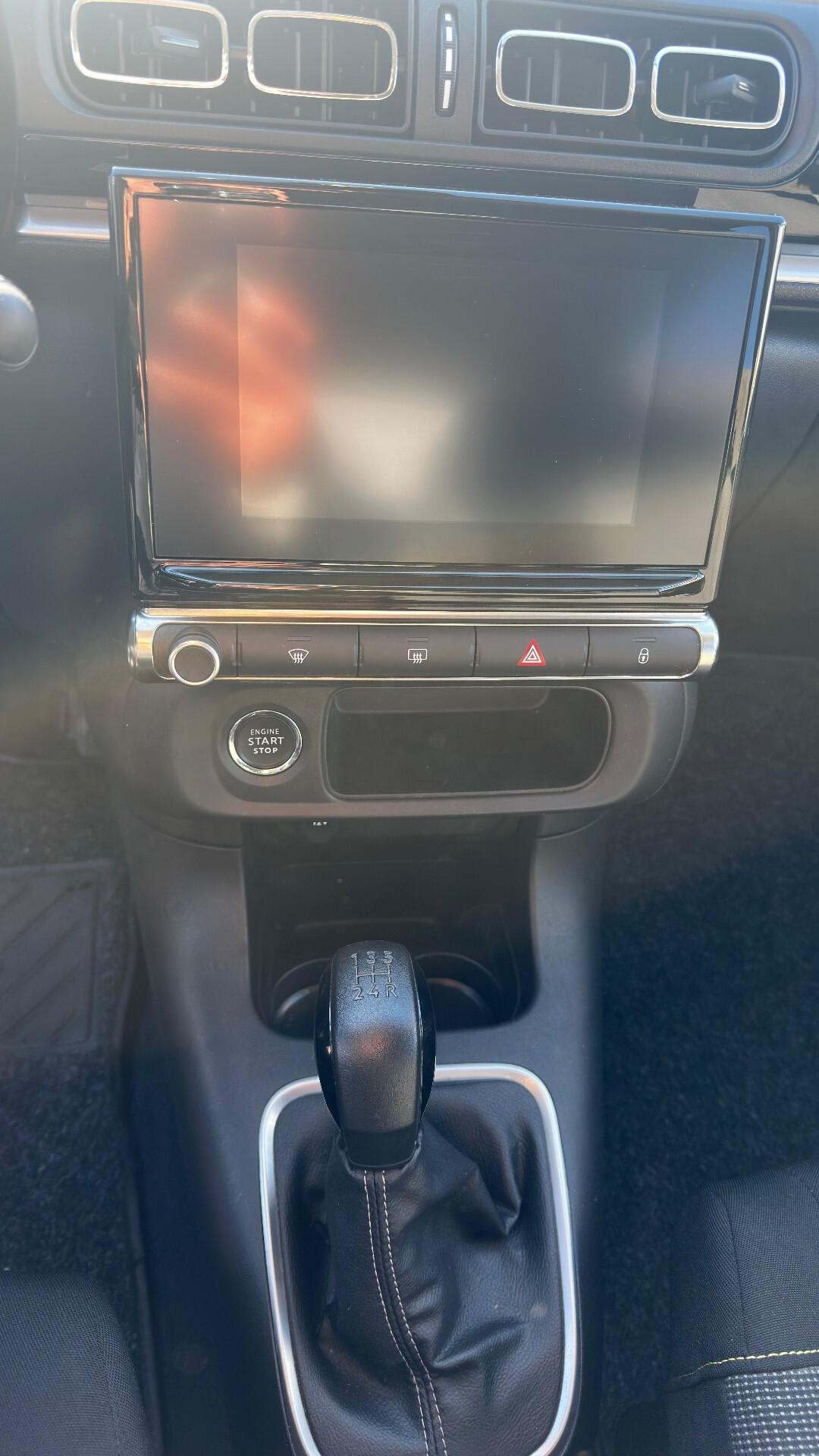 Citroen C3 PureTech 83 S&S Max KM 13.800 - 2024