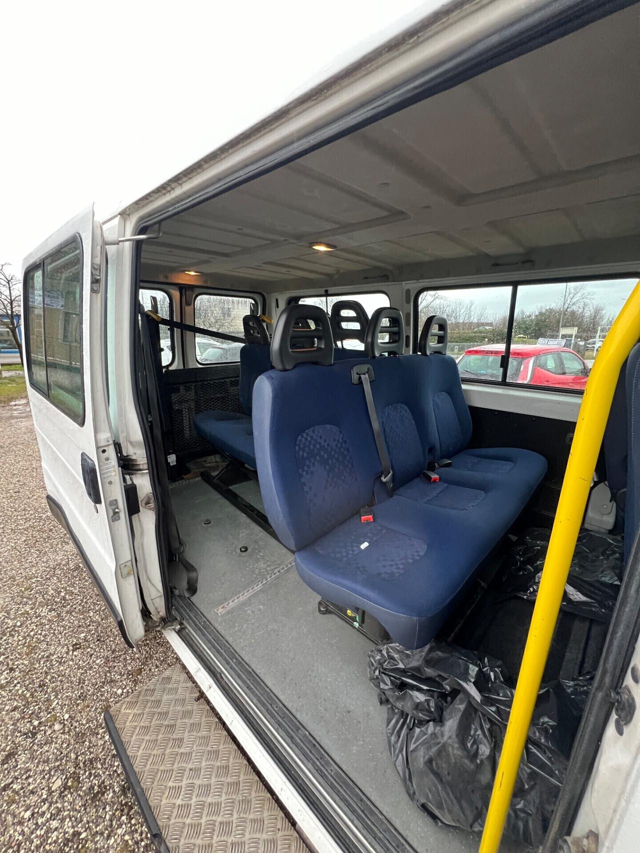 Peugeot Boxer 9 posti DISABILI FINANZIABILE
