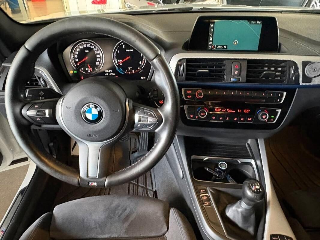 Bmw 116 116d 5p. Msport