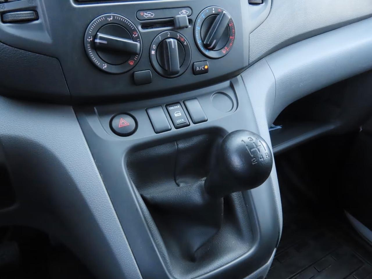 NISSAN NV200 A/C EURO 6 POCHI CHILOMETRI