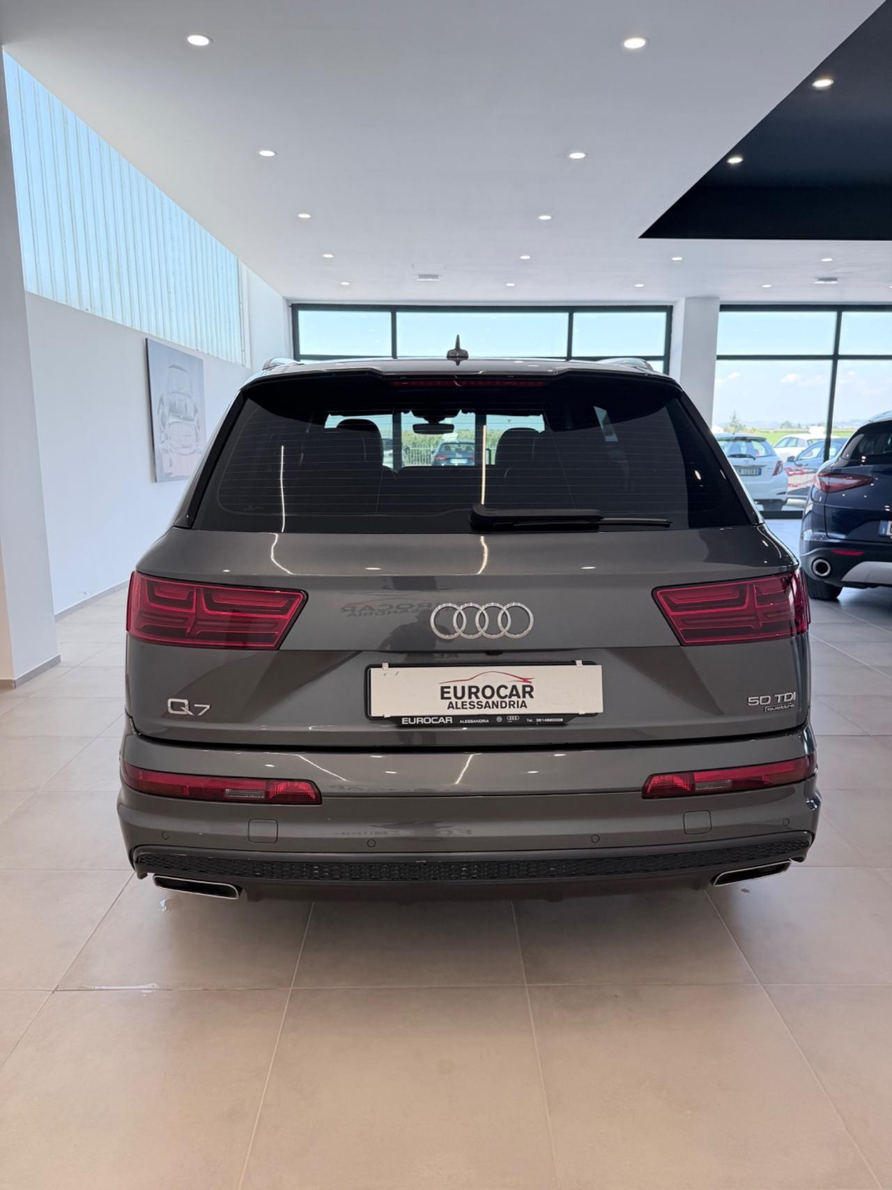 Audi Q7 50 TDI quattro tiptronic Business Plus