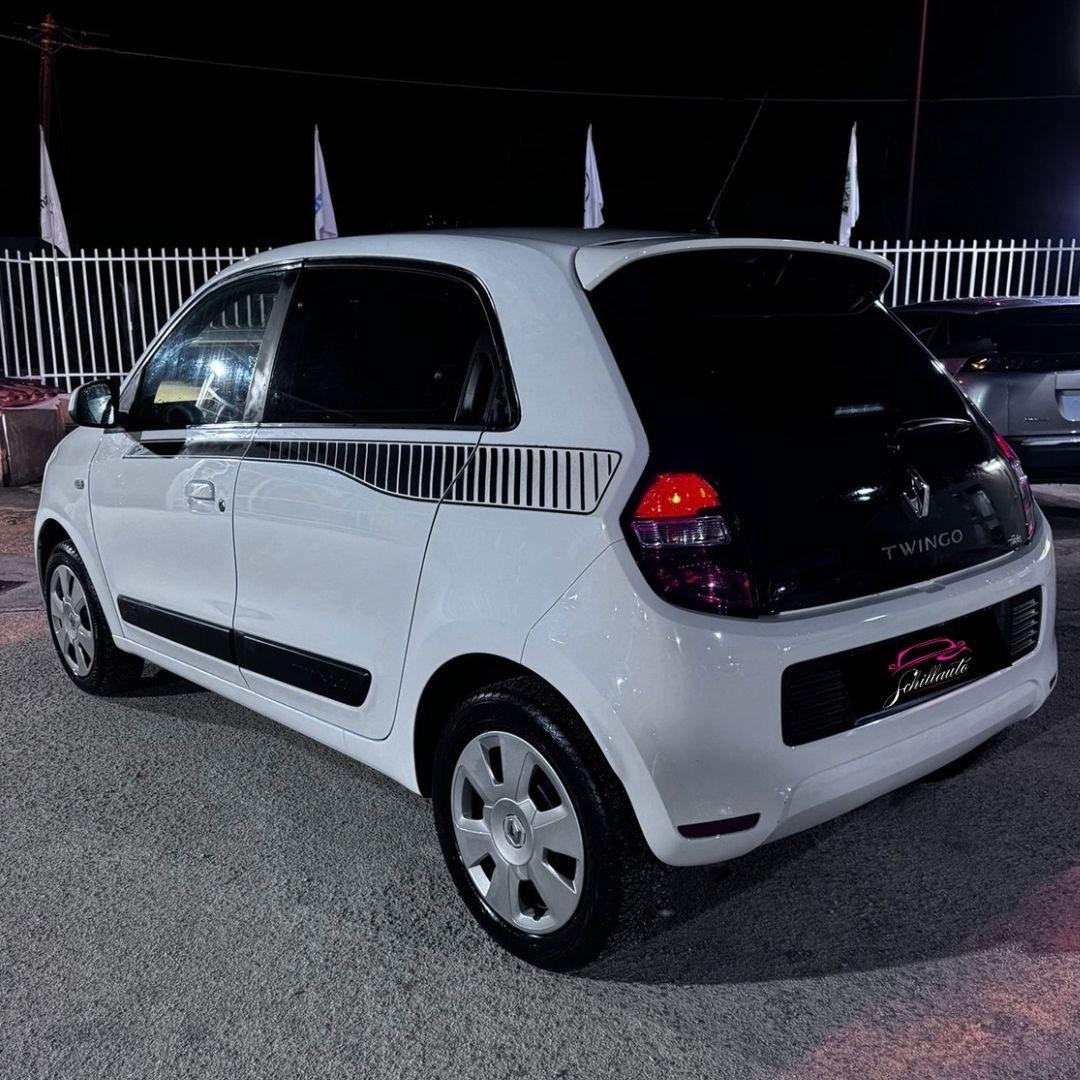 Renault Twingo SCe 65 CV Urban Night