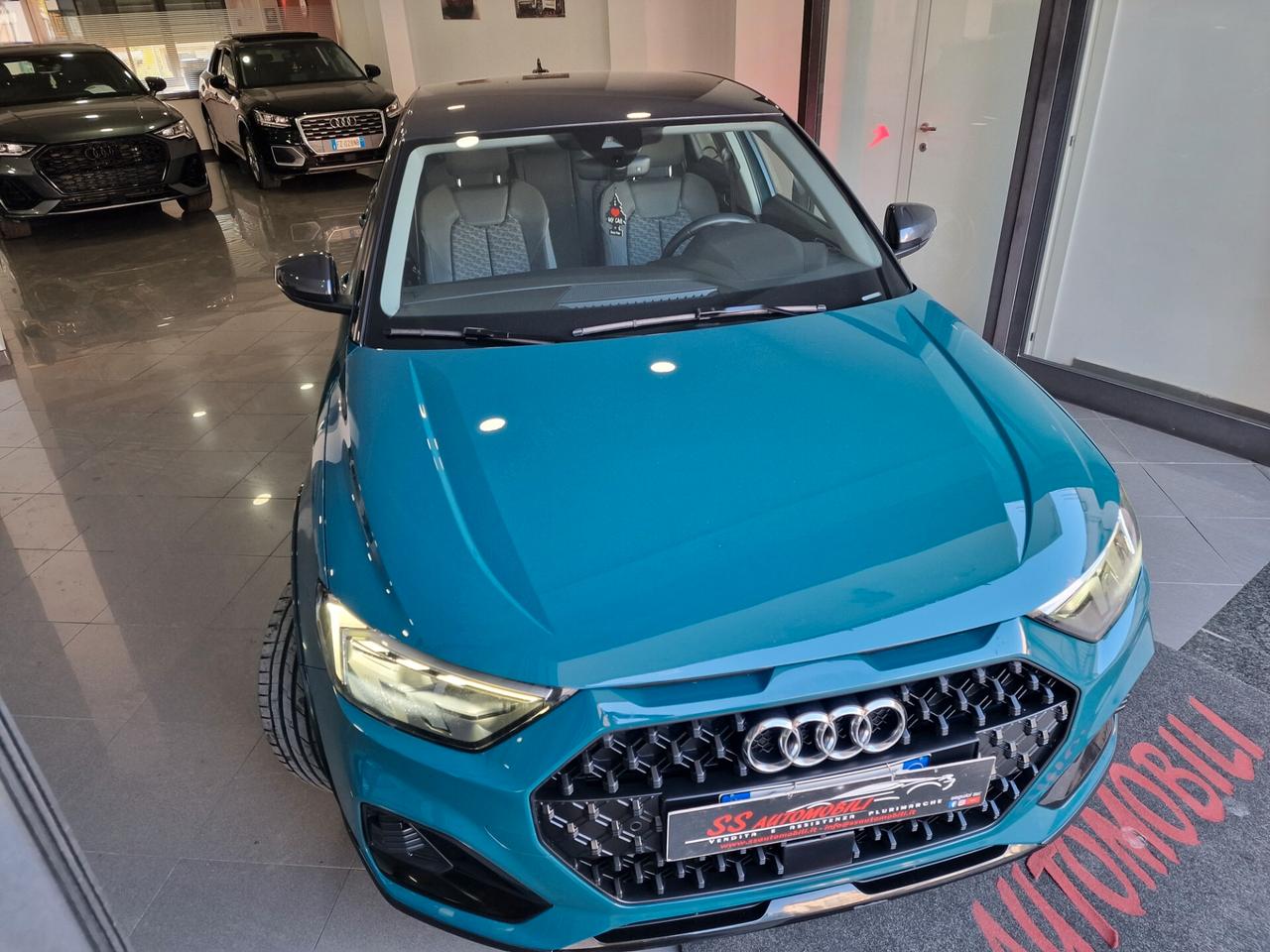 Audi A1 citycarver IDENTITY CONTRAST