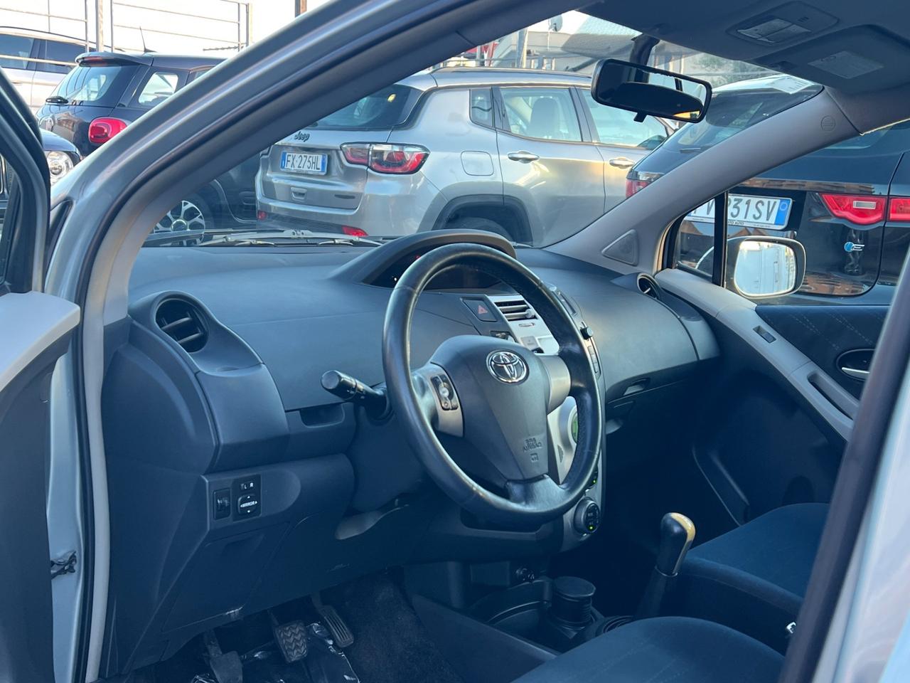 Toyota Yaris 1.3 3 porte Sol