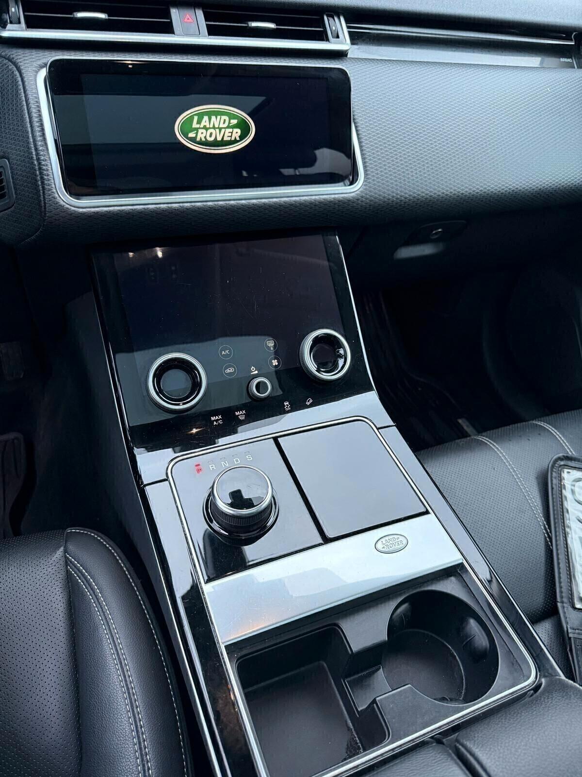 Land Rover Range Rover Velar 2.0D I4 180 CV R-Dynamic