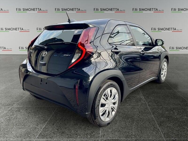 Toyota Aygo X 1.5 hybrid e-cvt - NUOVO