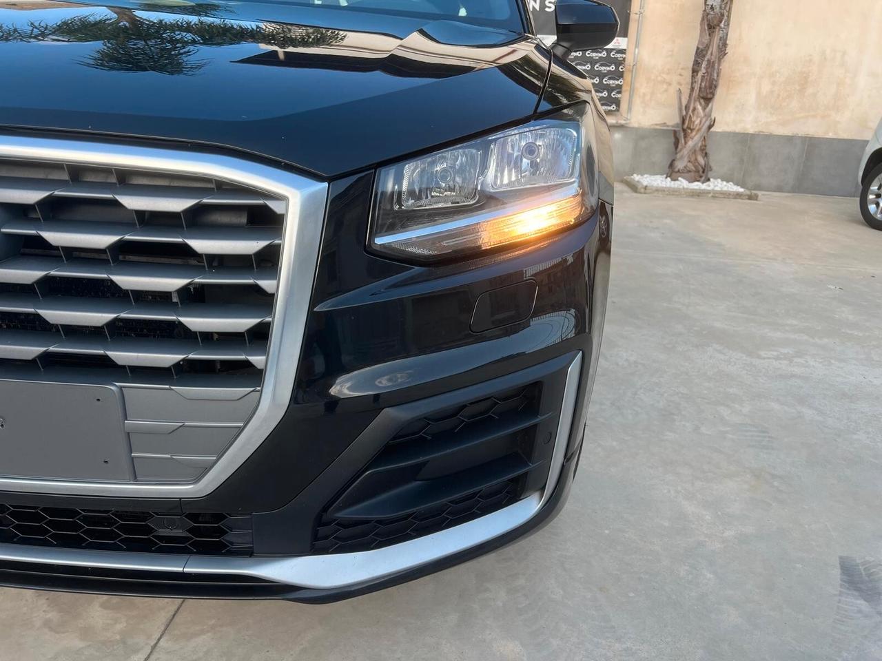 Audi Q2 30 TDI S line - fuoristrada /SUV 5 porte