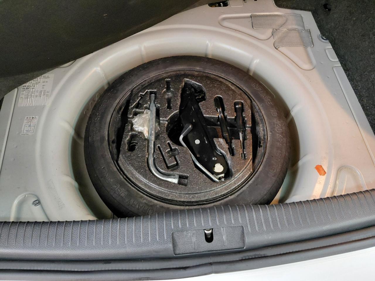 Volkswagen Golf 2.0 TDI 140CV DPF 5p. Highline