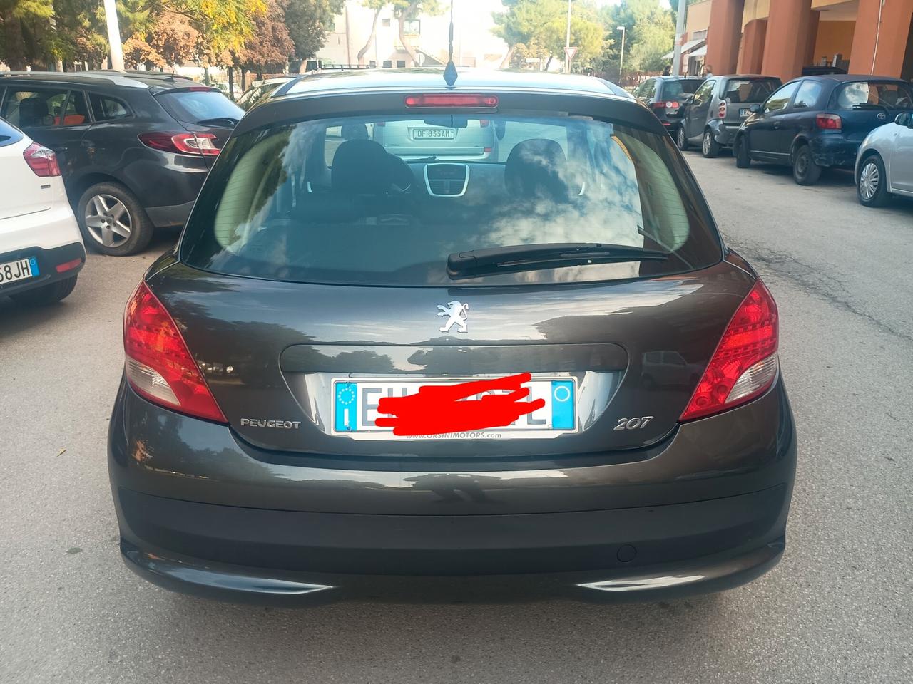 Peugeot 207 1.4 HDi 70CV 5p. Active