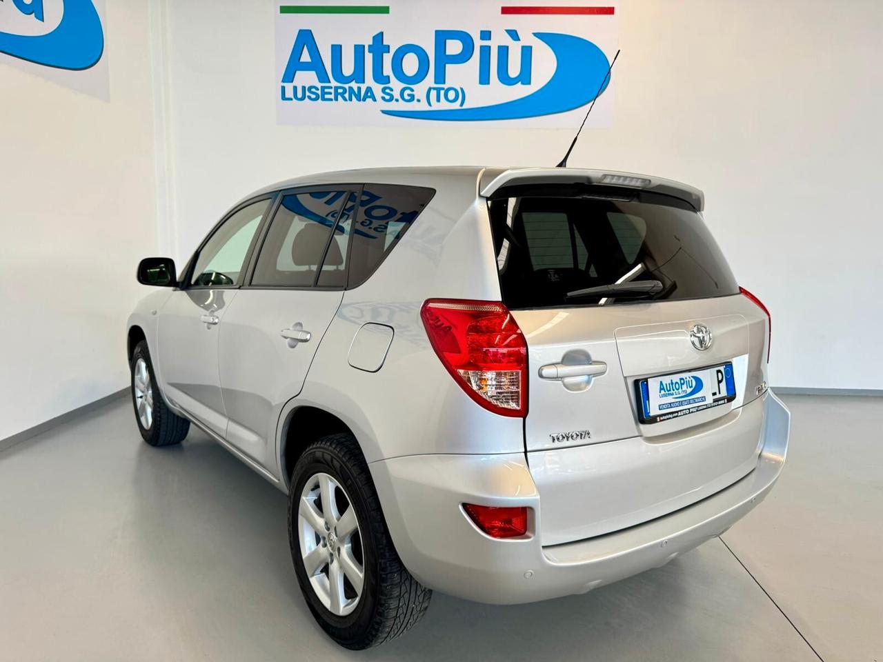 Toyota RAV-4 Crossover 2.0 aut. Sol 152 CV
