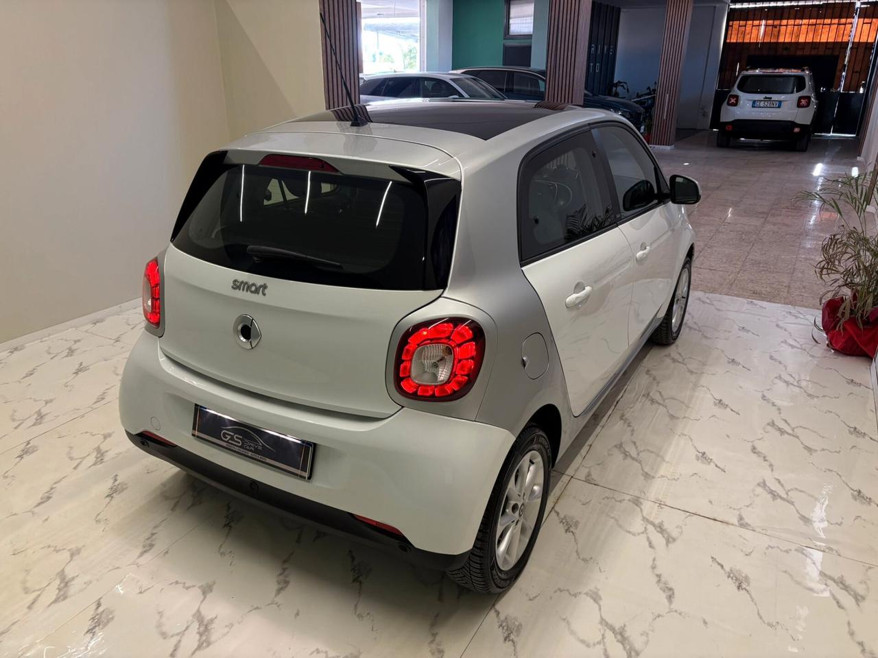 Smart ForFour 1000cc 71cv Allestimento Passion