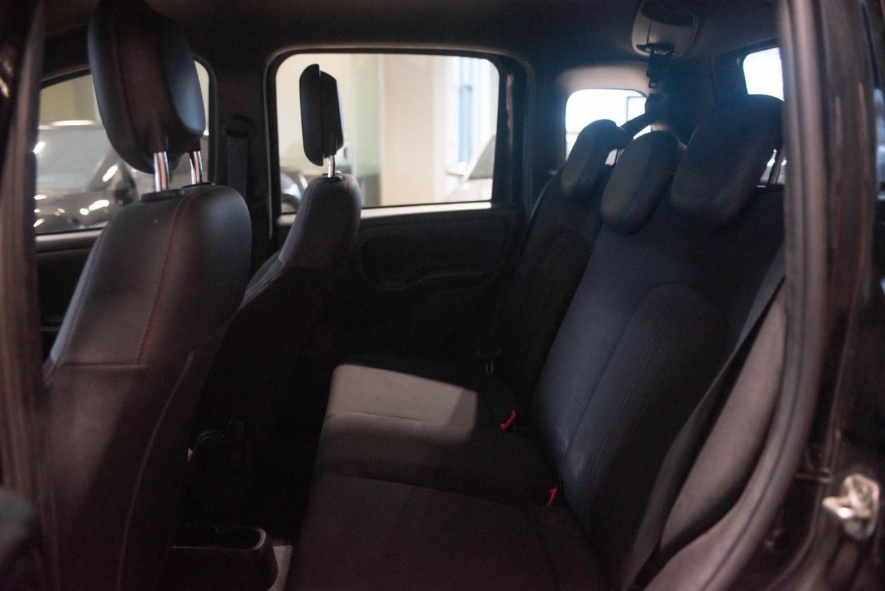 Fiat Panda 1.0 firefly hybrid Sport