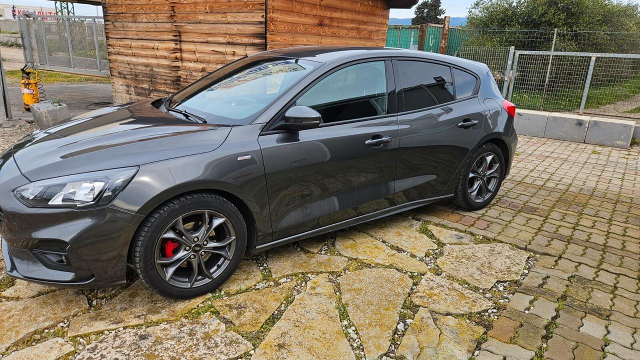 Ford Focus 1.0 EcoBoost Hybrid 125 CV 5p. ST Line Design