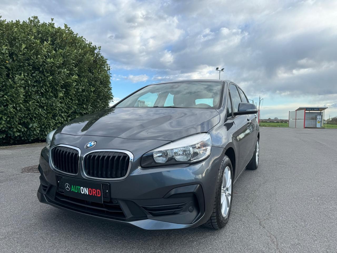 Bmw 216 216d Active Tourer Sport Euro6 Ok Neopatentati