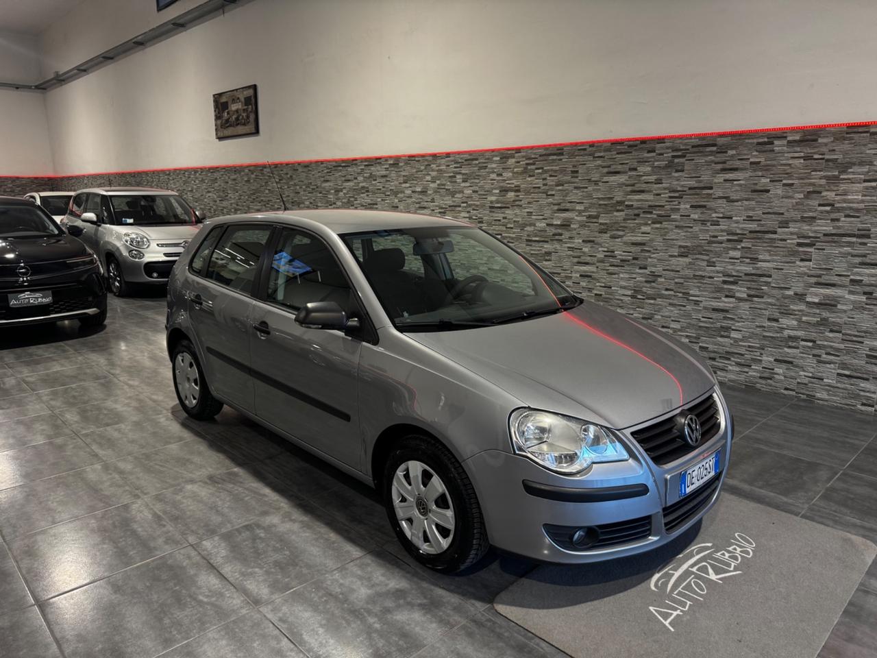 Volkswagen Polo 1.2/64CV 12V 5p. Trendline