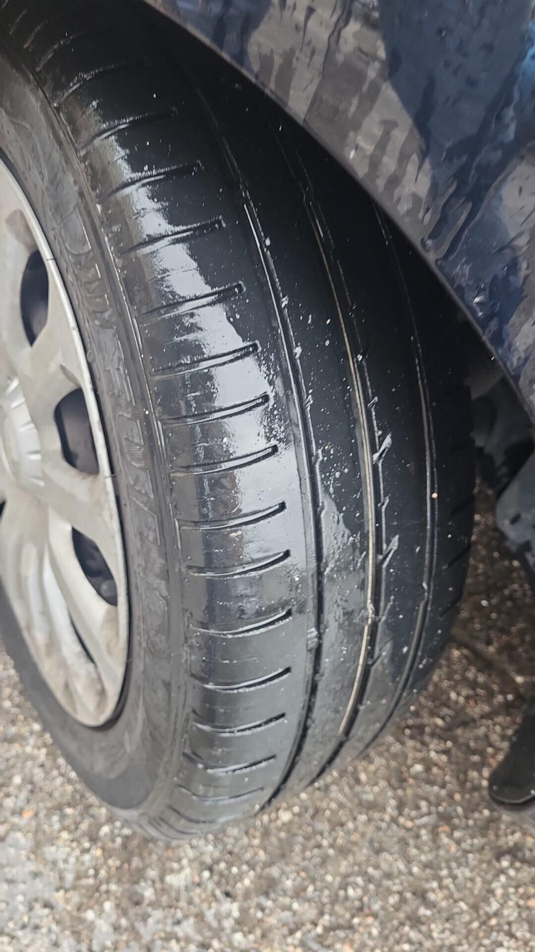 FORD Fiesta 1,2-CINTA DISTR NUOVA-EURO 6B-UNICA PR