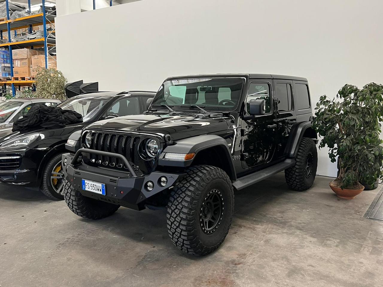 JEEP Wrangler Sahara Rock