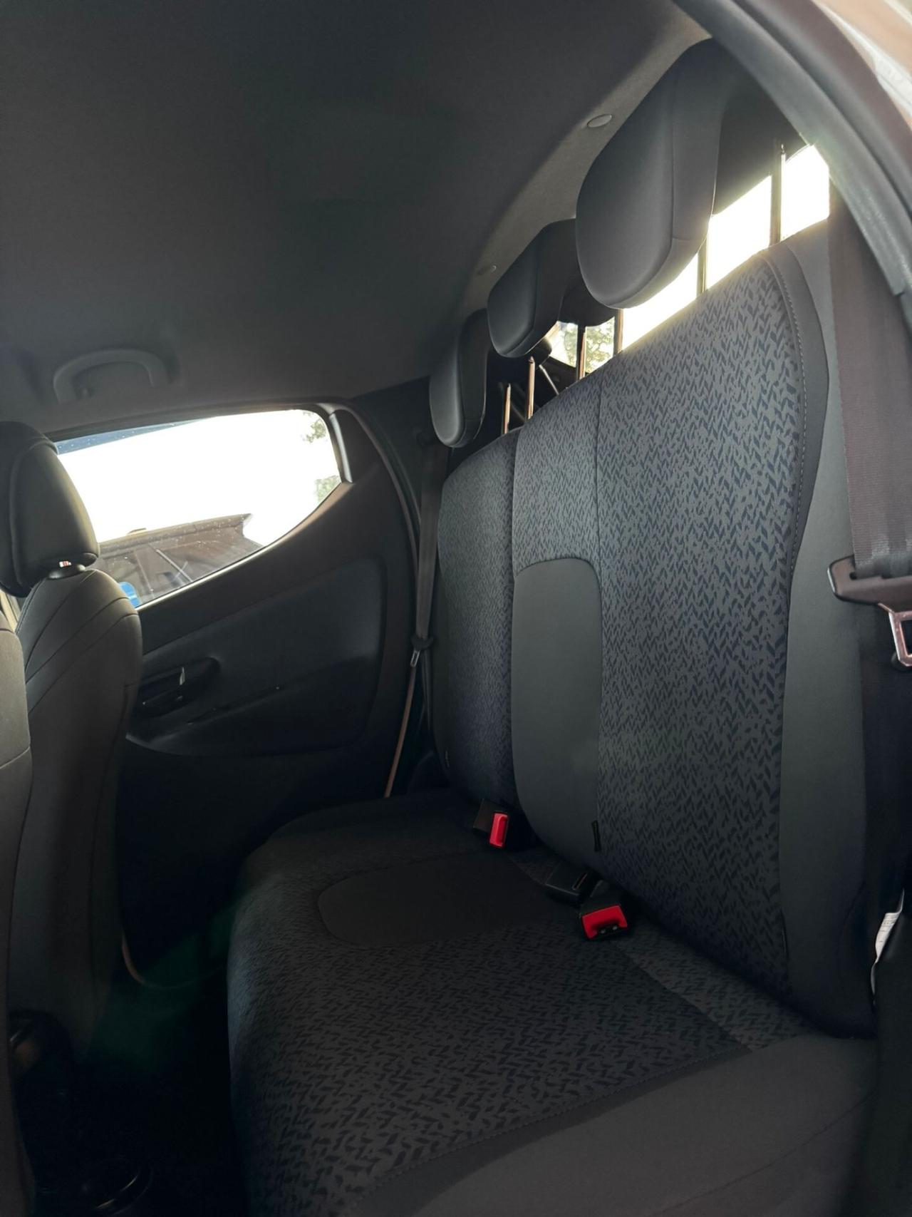 Lancia Ypsilon 1.0 FireFly 5 porte S&S Hybrid Ecochic Gold