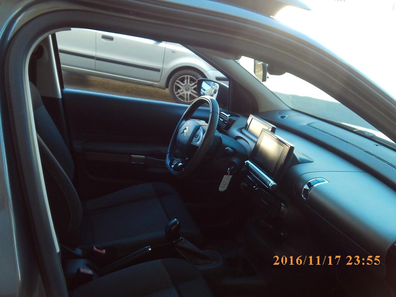 Citroen C4 Cactus BlueHDi 100 Shine