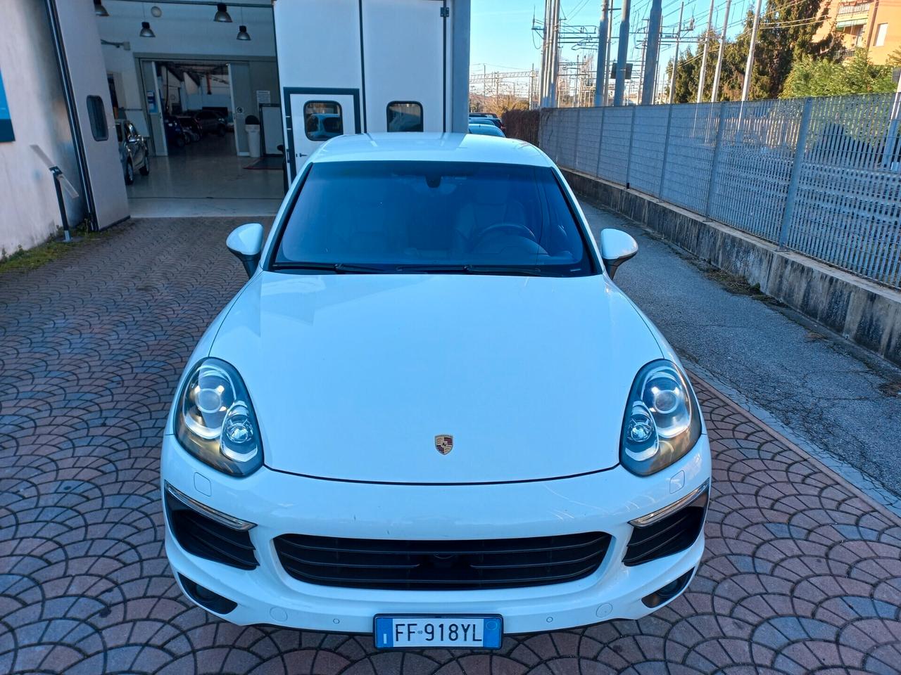 Porsche Cayenne 3.0 Diesel