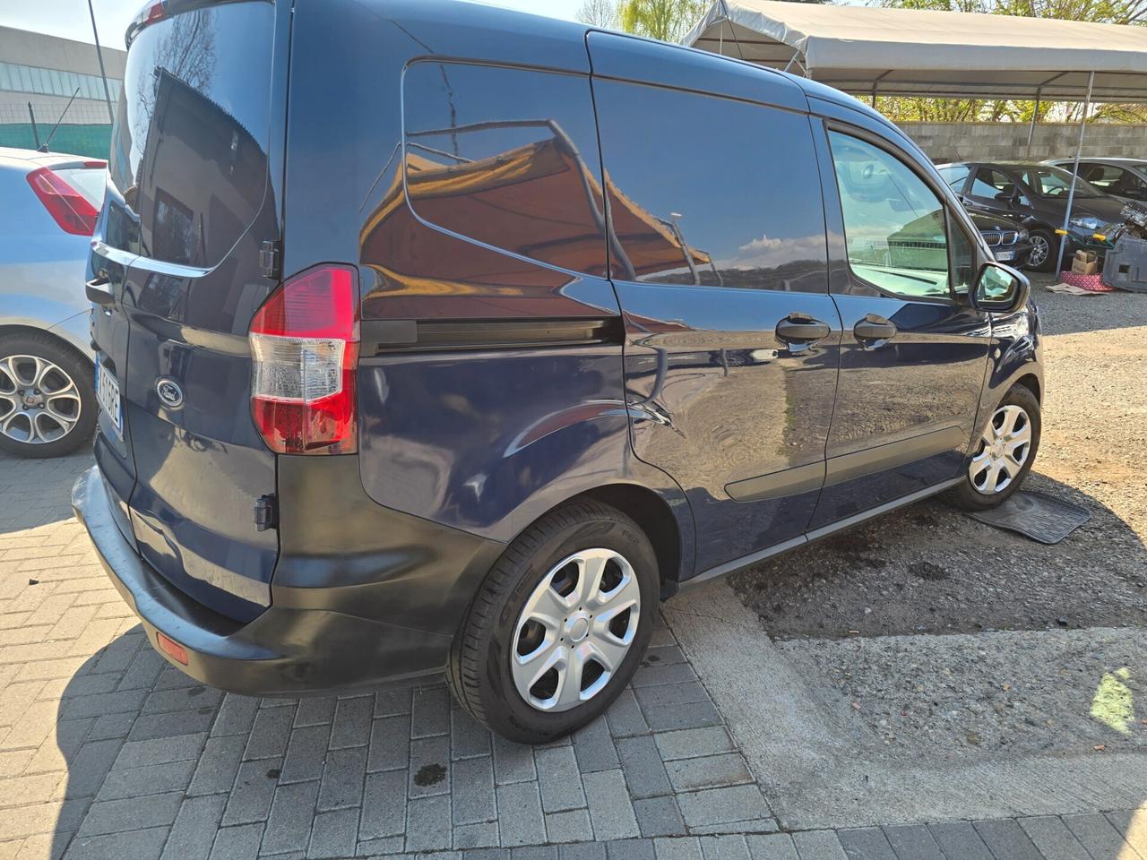 Ford Tourneo Courier Tourneo Courier 1.0 EcoBoost 100 CV Plus