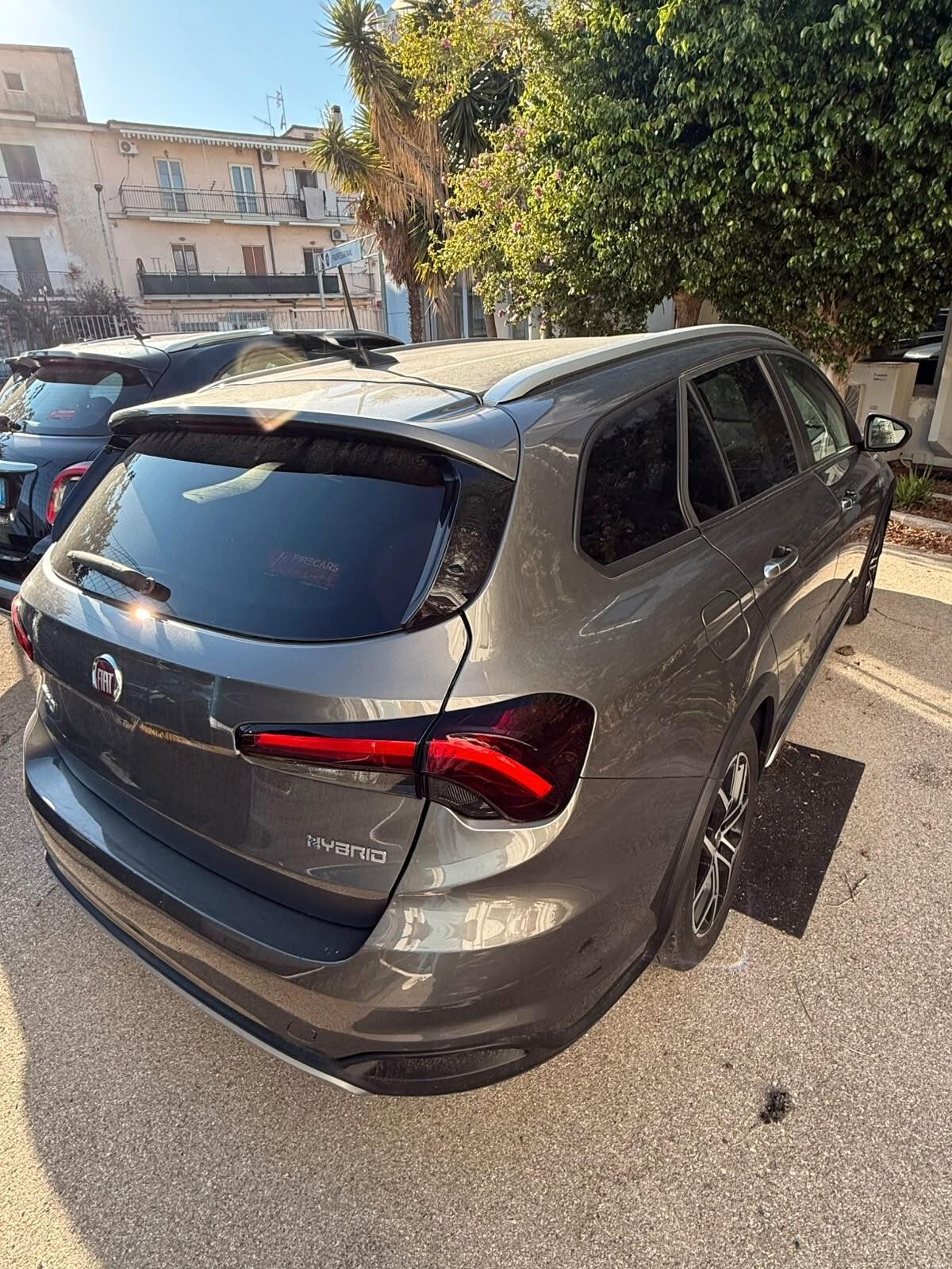 Fiat Tipo 1.5 Hybrid DCT 5 porte Cross