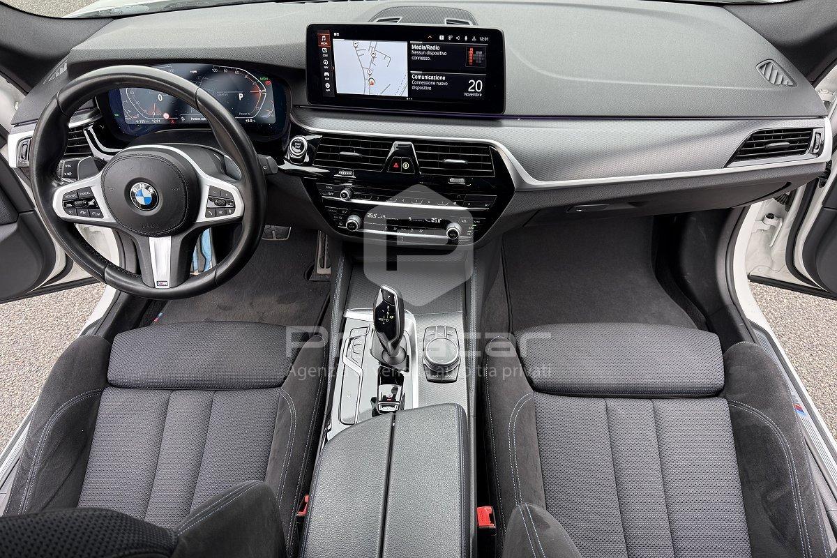 BMW 520d 48V xDrive Touring Msport