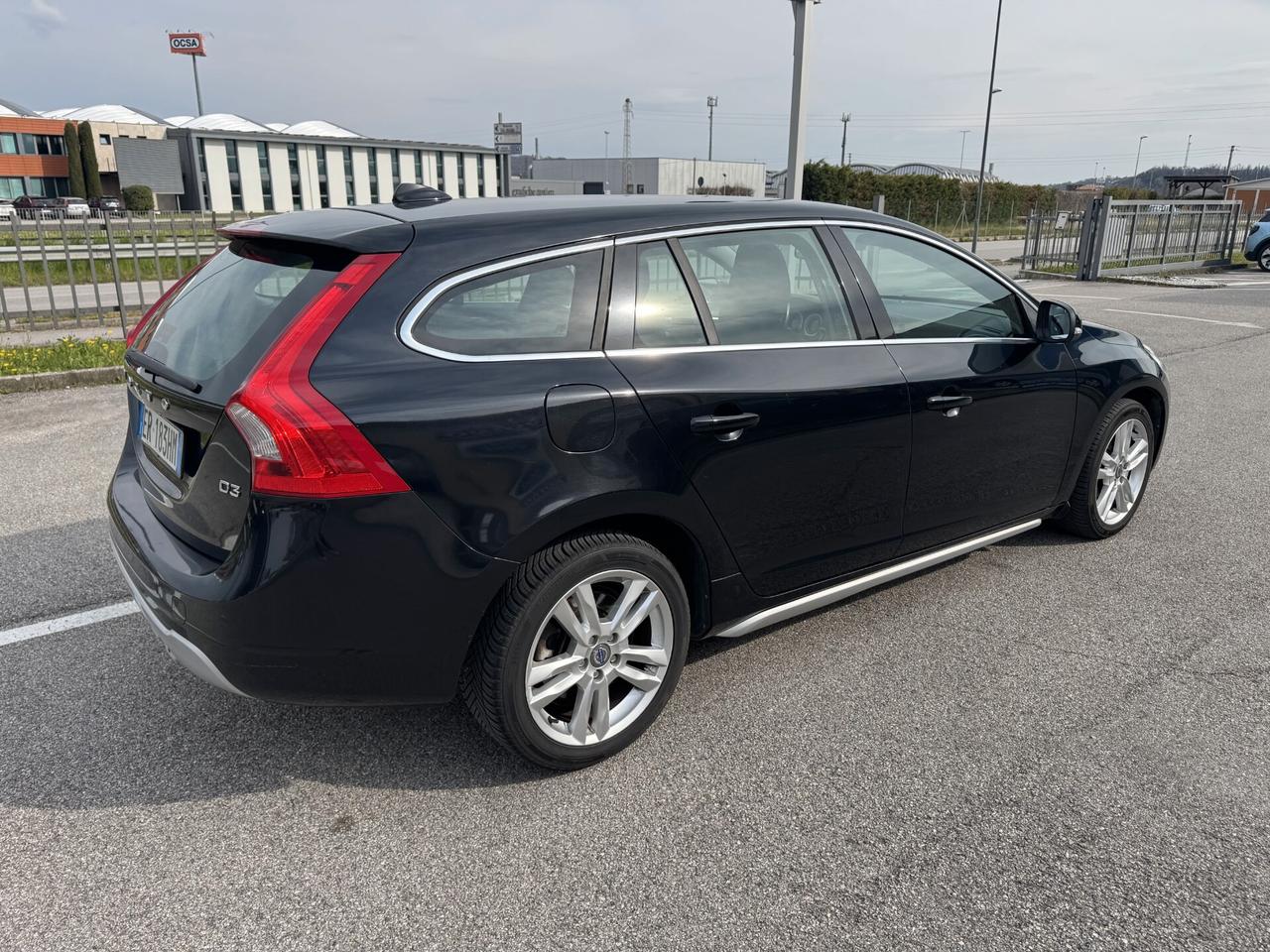 Volvo V60 D3 Geartronic Mom. Dynamic 2.0 TDCi 136CV