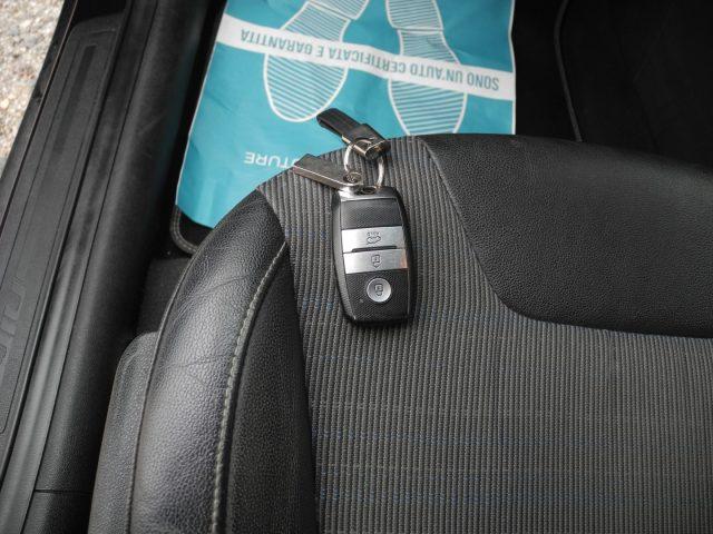 KIA Niro 1.6 GDi 105cv Eco Hybrid Autom. - OK NEOPATENTATI