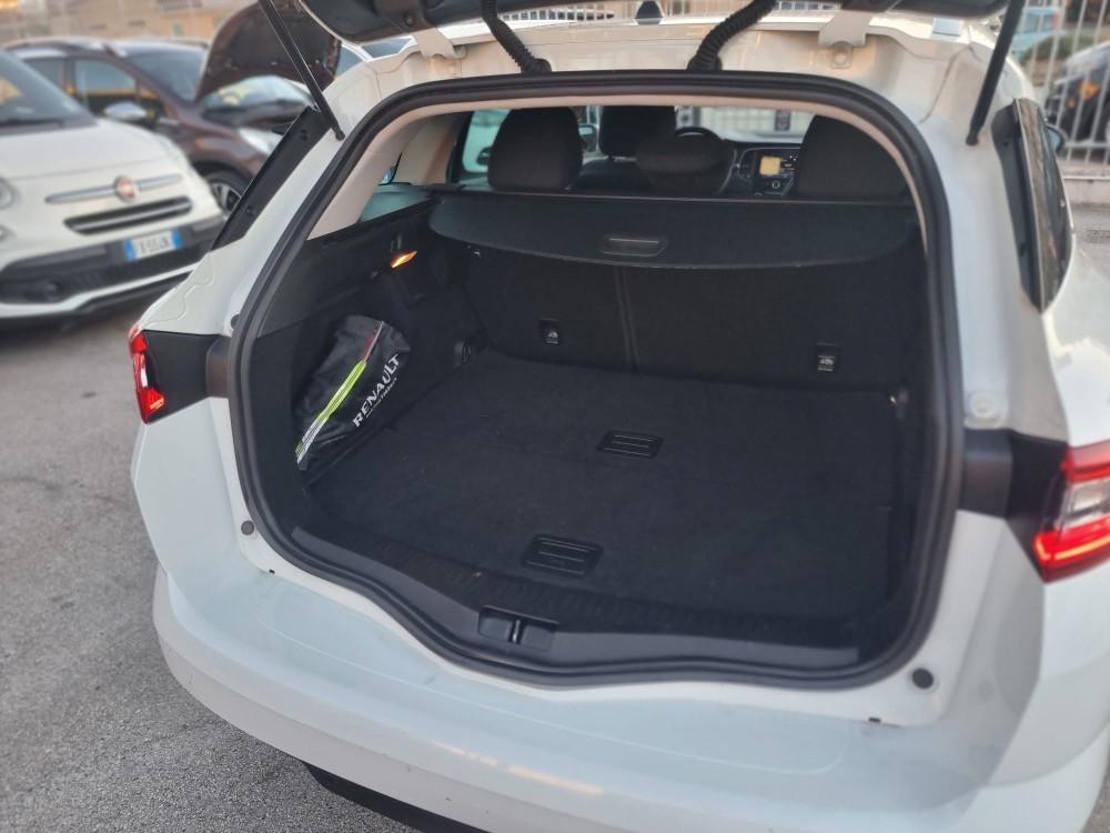 Renault Megane Sporter 1.5 dci energy Intens 110cv