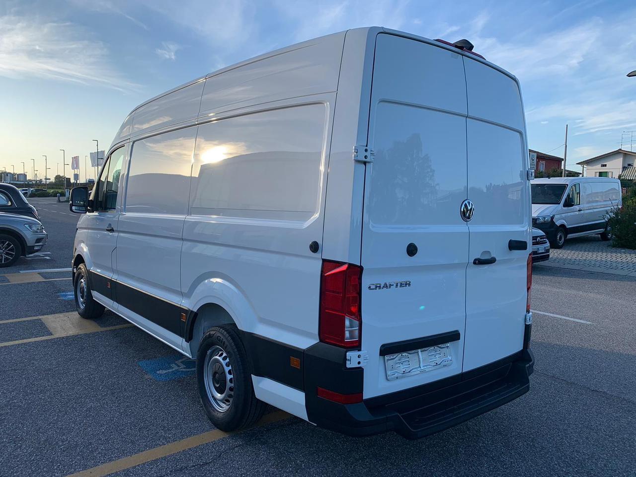 Volkswagen Crafter 30 2.0 tdi 140cv l3h3 logistic my19