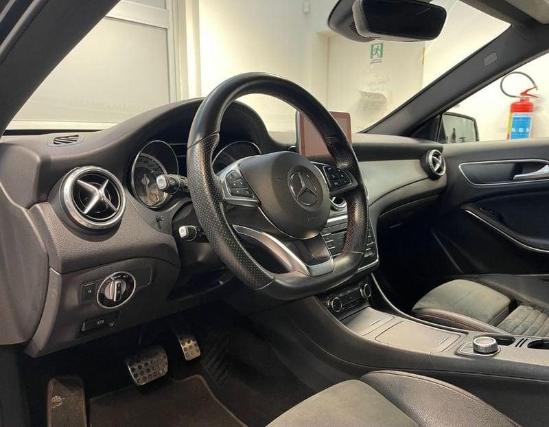 Mercedes-Benz GLA GLA 200 d Premium