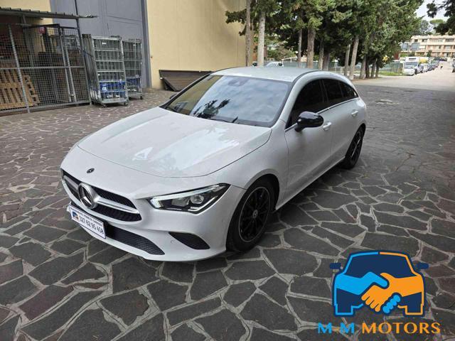 MERCEDES-BENZ CLA 180 d Automatic Shooting Brake Business