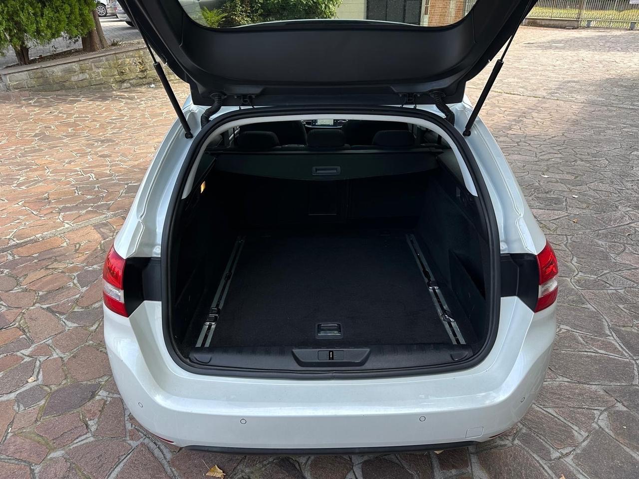 Peugeot 308 BlueHDi 120 S&S 6 SW GT Line
