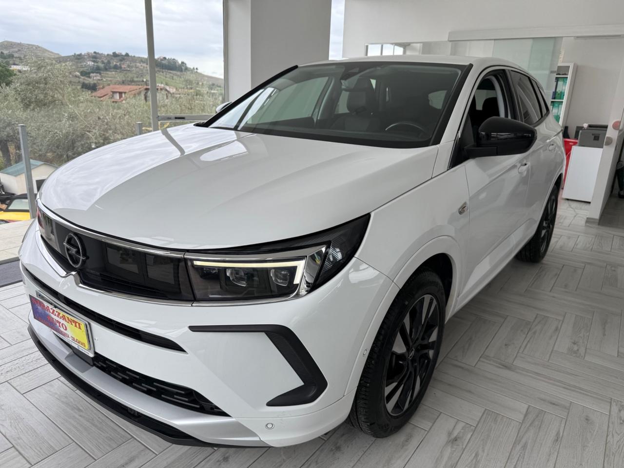 Opel Grandland 1.5D 130cv EAT8 GS LINE+F1/R18/LED2023