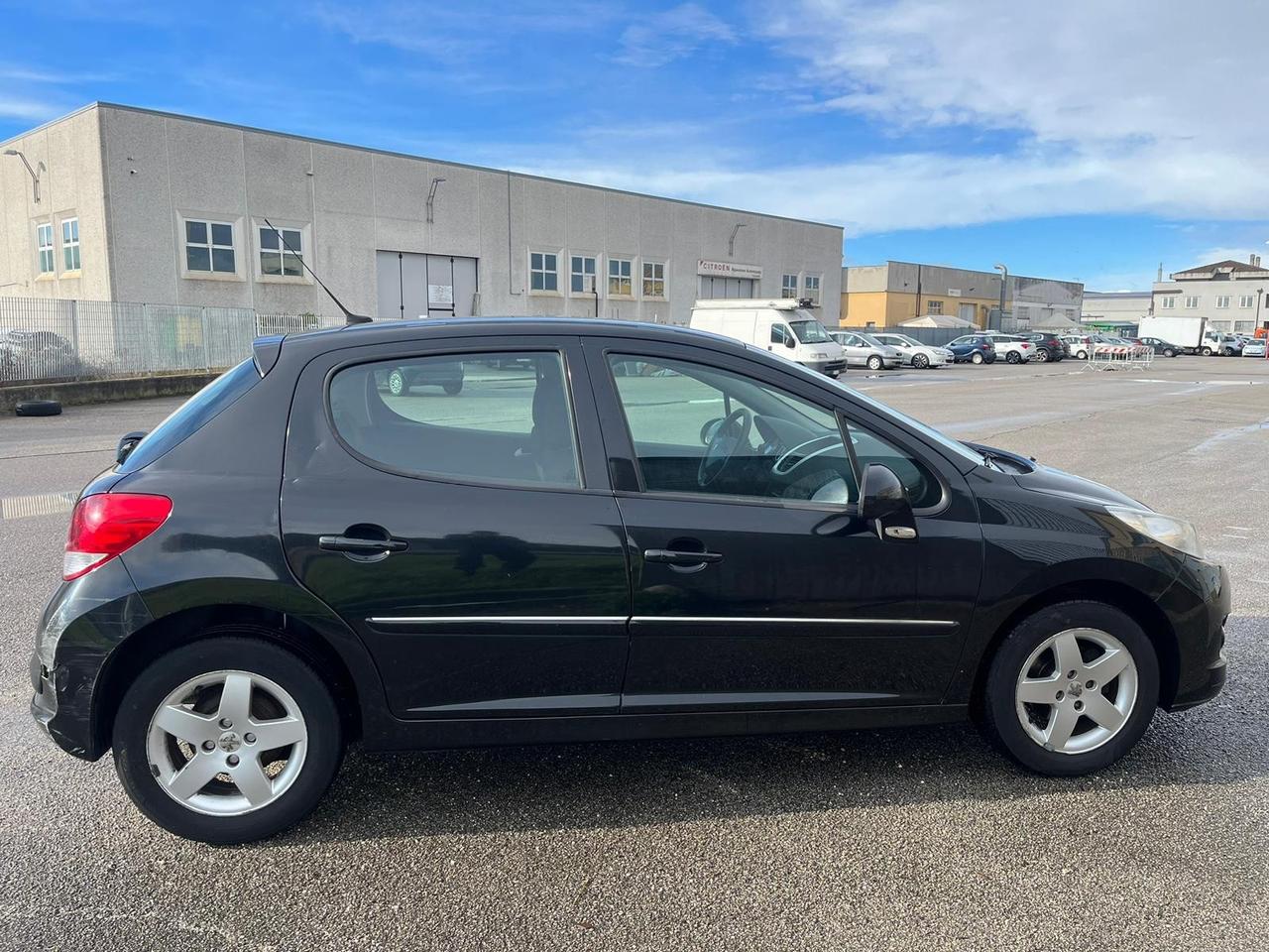 Peugeot 207 1.4 HDi 70CV 5p. XS