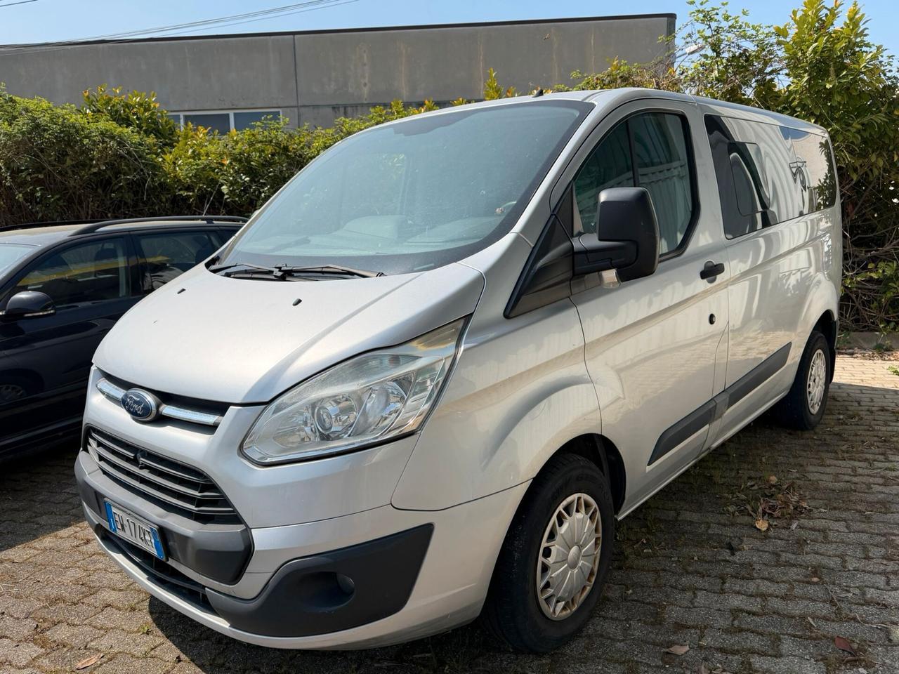 Ford Tourneo Custom 300 2.2 TDCi 125CV PC Trend