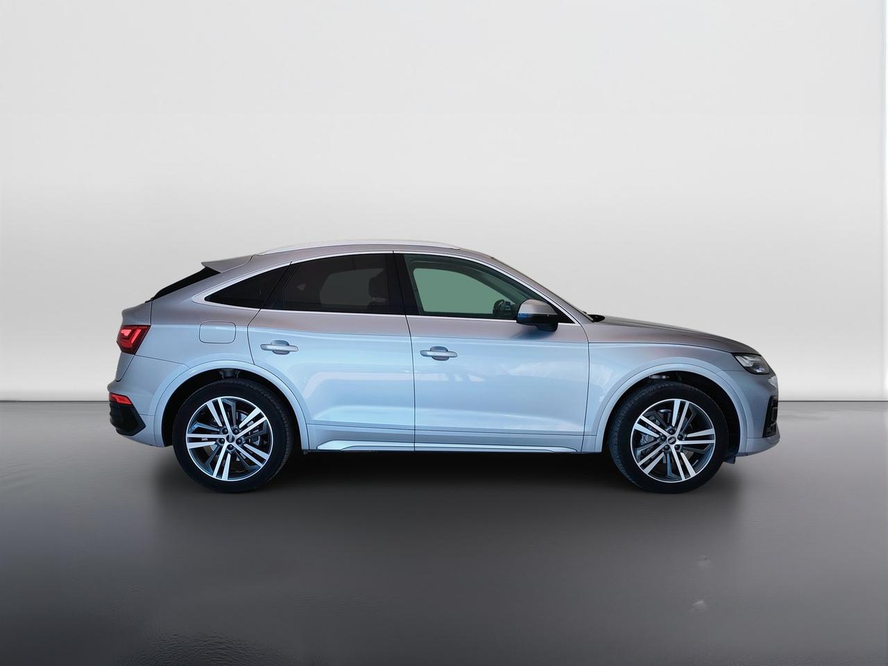 AUDI Q5 I Sportback 2021 - Q5 Sportback 40 2.0 tdi mhev 12V Business Advanced quattro s-tronic