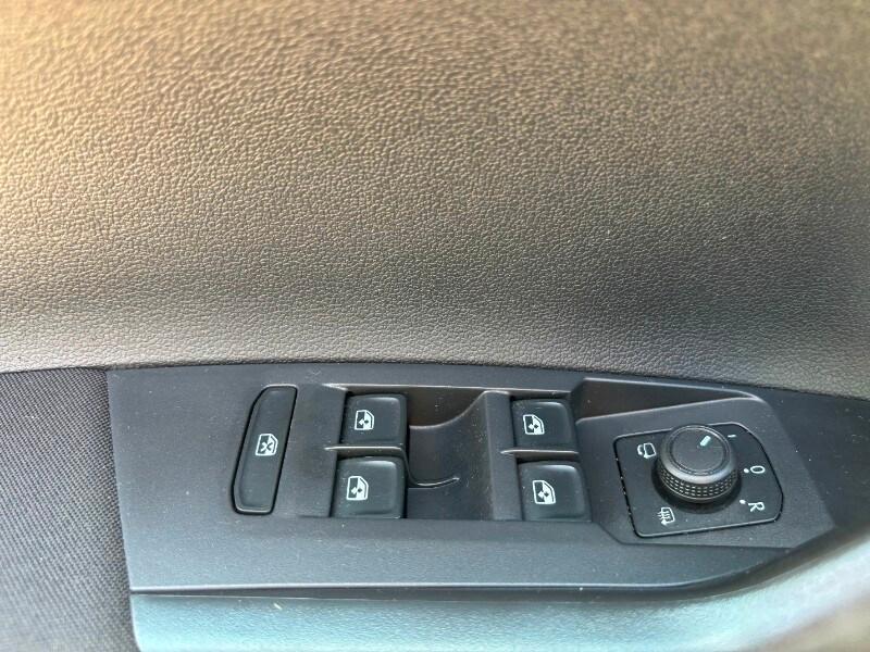 VOLKSWAGEN Taigo Taigo 1.0 TSI 95 CV Life