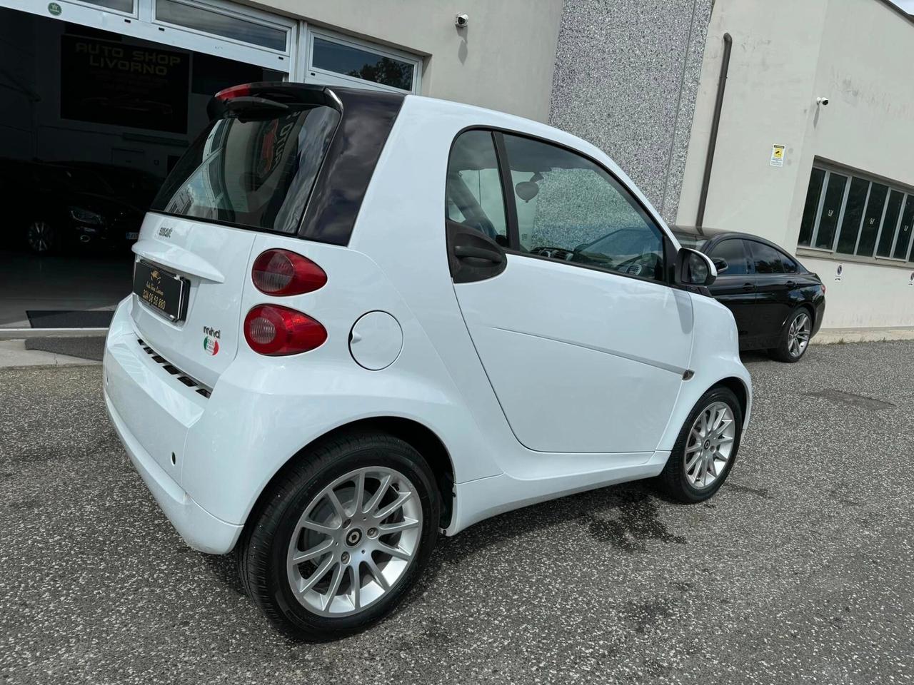 Smart ForTwo 1000 52 kW MHD coupé pure