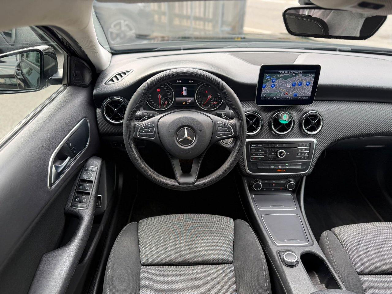 Mercedes GLA 200 d Sport auto