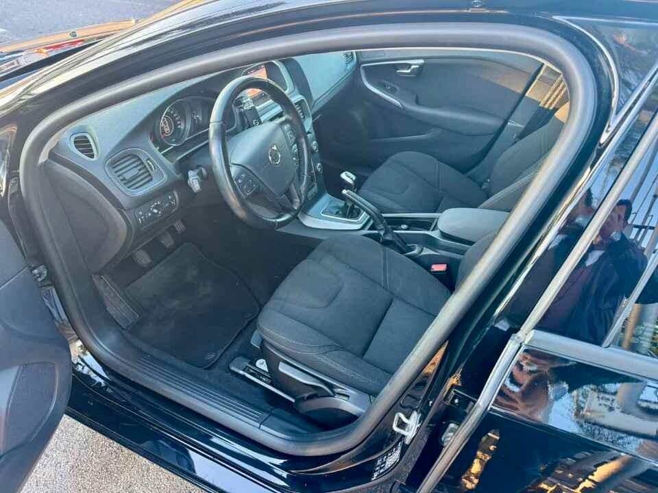 Volvo V40 2.0 D2 Inscription 120 CV