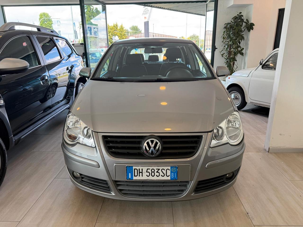 Volkswagen Polo 1.2/70CV 12V 5p. Trendline
