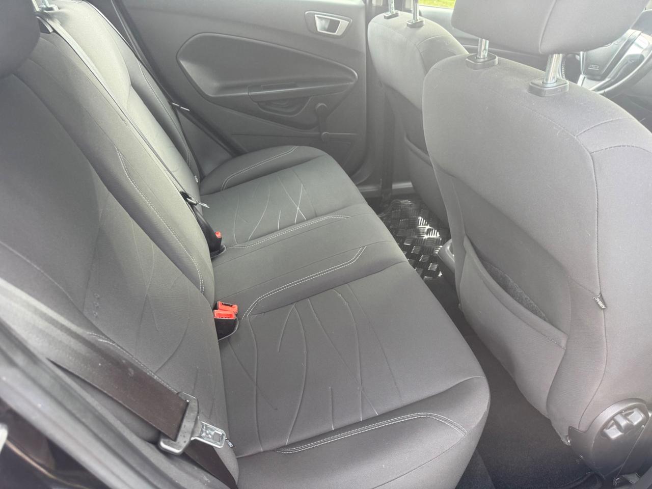 Ford Fiesta 1.4 5p. Bz.- GPL Titanium