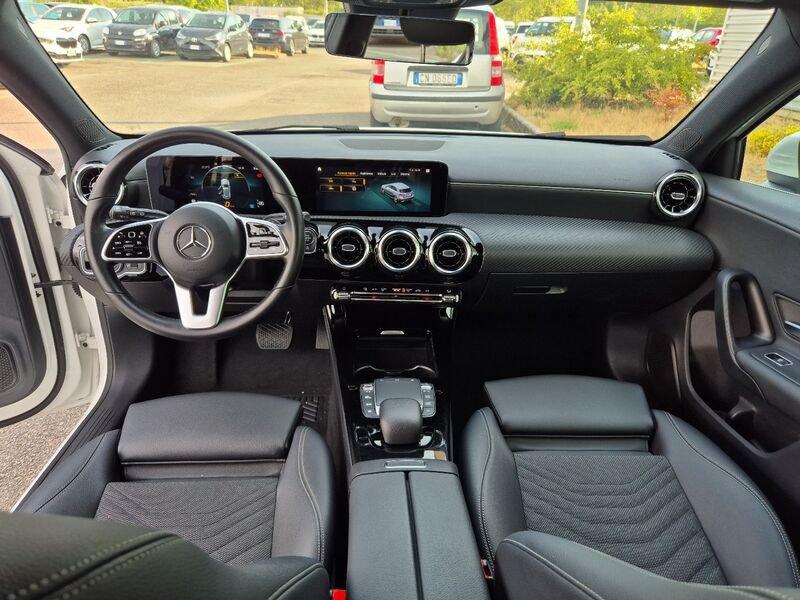 Mercedes-Benz Classe A A 200 d Automatic 4Matic Business